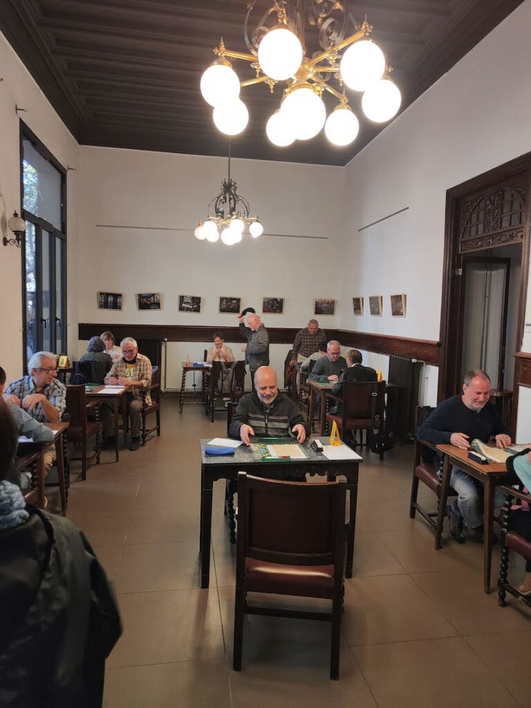 sala de joc del campionat de Scrabble de Vilafranca